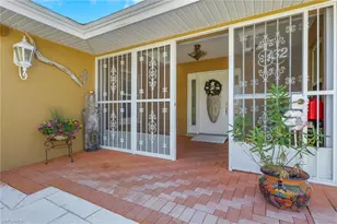 132 Johnnycake Dr, Naples, FL 34110 - Photo 2