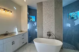 3268 12th Ave SE, Naples, FL 34120 - Photo 6