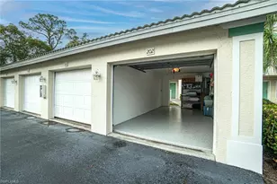 4945 Cougar Ct S, Naples, FL 34109 - Photo 32