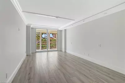 4401 Gulf Shore Blvd N #C205, Naples, FL 34103 - Photo 8