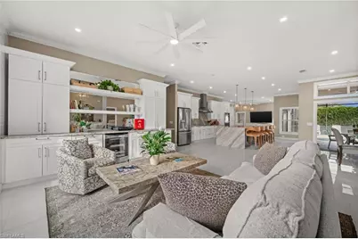 2035 Teagarden Ln, Naples, FL 34110 - Photo 10