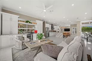 2035 Teagarden Ln, Naples, FL 34110 - Photo 10