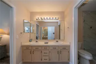 440 Wiggins Lake Ct, Naples, FL 34110 - Photo 16