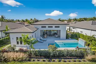 16732 Lucarno Way N, Naples, FL 34110 - Photo 38