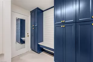 735 Parkview Ln, Naples, FL 34103 - Photo 24