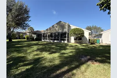 7442 Meldin Ct, Naples, FL 34104 - Photo 4