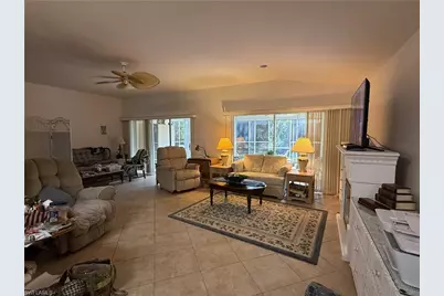 7442 Meldin Ct, Naples, FL 34104 - Photo 8