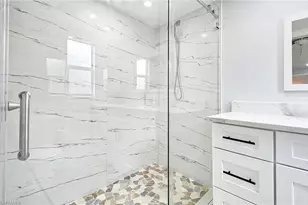 827 100th Ave N, Naples, FL 34108 - Photo 6