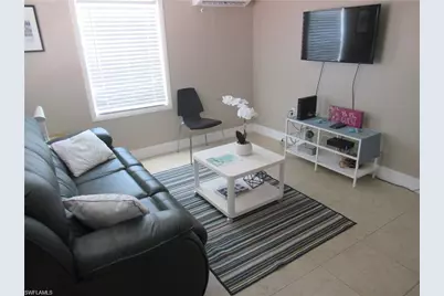 778 107th Ave N #B, Naples, FL 34108 - Photo 2