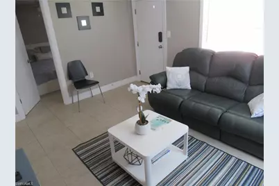 778 107th Ave N #B, Naples, FL 34108 - Photo 4