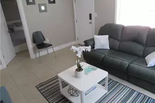 778 107th Ave N, Naples, FL 34108 - Photo 4