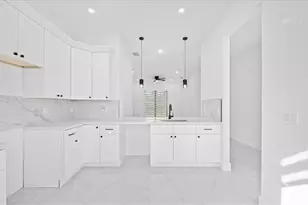 1125 Dutchess St E, Lehigh Acres, FL 33974 - Photo 30