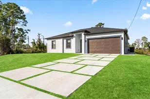 1125 Dutchess St E, Lehigh Acres, FL 33974 - Photo 4