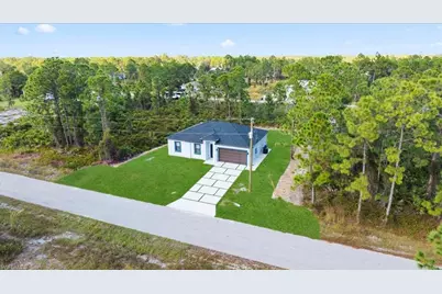 1125 Dutchess St E, Lehigh Acres, FL 33974 - Photo 8