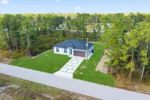 1125 Dutchess St E, Lehigh Acres, FL 33974 - Photo 8