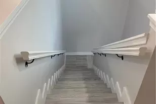 834 Gulf Pavilion Dr, Naples, FL 34108 - Photo 8