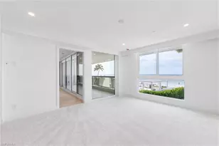 2388 Gulf Shore Blvd N, Naples, FL 34103 - Photo 10