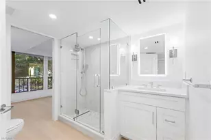 2388 Gulf Shore Blvd N, Naples, FL 34103 - Photo 20