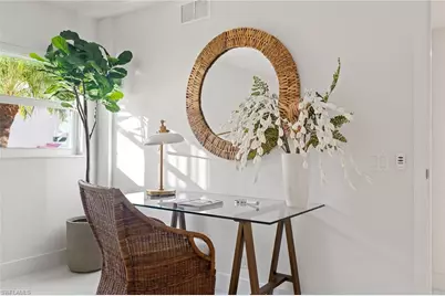 1919 Gulf Shore Blvd N #101, Naples, FL 34102 - Photo 18