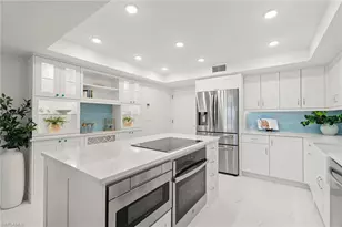 1919 Gulf Shore Blvd N, Naples, FL 34102 - Photo 4