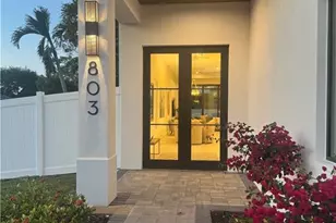 803 96th Ave N, Naples, FL 34108 - Photo 2