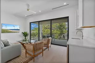 803 96th Ave N, Naples, FL 34108 - Photo 38