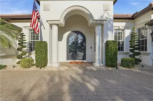 462 Terra Vista Ct, Naples, FL 34119 - Photo 4