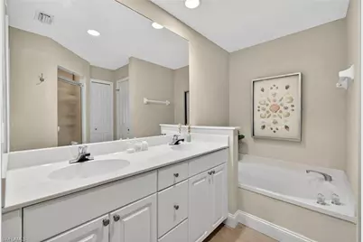 1090 Egrets Walk Cir #102, Naples, FL 34108 - Photo 10