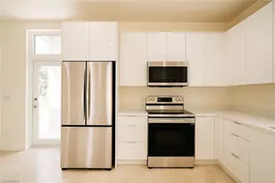 3068 2nd St NW, Naples, FL 34120 - Photo 36