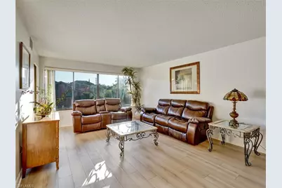114 Cypress Way E #D4, Naples, FL 34110 - Photo 4
