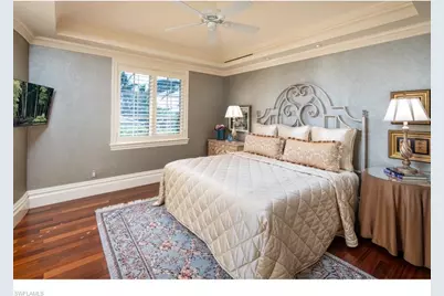 1979 4th St S, Naples, FL 34102 - Photo 14