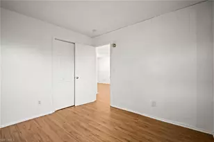 3215 Jeffcott St, Fort Myers, FL 33916 - Photo 10