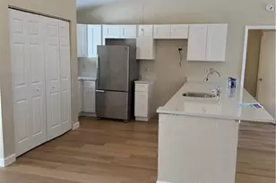 8198 Lark Ln, Fort Myers, FL 33967 - Photo 4