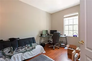 5697 Cove Cir, Naples, FL 34119 - Photo 12