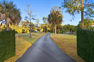 460 9th St SW, Naples, FL 34117 - Photo 2