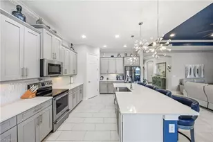 14748 Windward Ln, Naples, FL 34114 - Photo 10