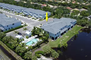 13082 Pembroke Dr, Naples, FL 34105 - Photo 46