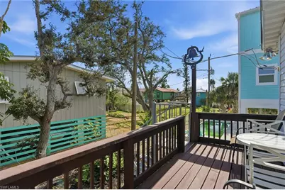 5474 Oak Ridge Ave, Fort Myers Beach, FL 33931 - Photo 38