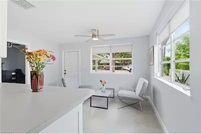 4518 W Alhambra Cir, Naples, FL 34103 - Photo 10