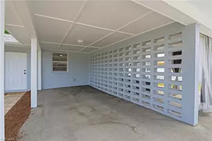 4518 W Alhambra Cir, Naples, FL 34103 - Photo 2