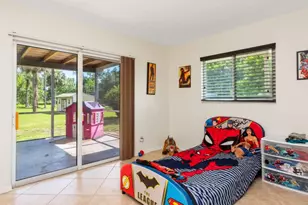 5300 Cypress Ln, Naples, FL 34113 - Photo 10