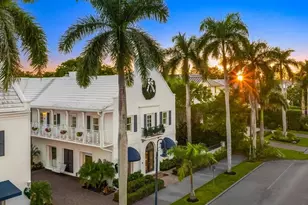 292 14th Ave S, Naples, FL 34102 - Photo 1