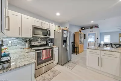 4228 31st Pl SW, Naples, FL 34116 - Photo 6