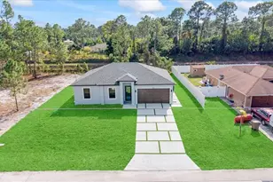 926 Winters St E, Lehigh Acres, FL 33974 - Photo 8