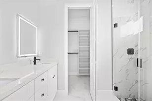 926 Winters St E, Lehigh Acres, FL 33974 - Photo 10