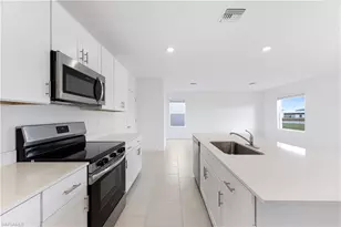 4039 San Felice Ln, North Fort Myers, FL 33917 - Photo 14