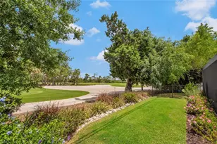 200 Burning Tree Dr, Naples, FL 34105 - Photo 46