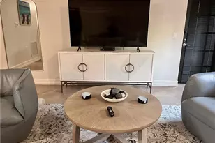 9092 Chula Vista St, Naples, FL 34113 - Photo 2