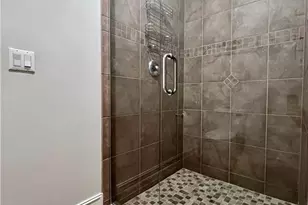 9092 Chula Vista St, Naples, FL 34113 - Photo 12