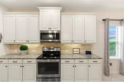 14503 Manchester Dr, Naples, FL 34114 - Photo 12